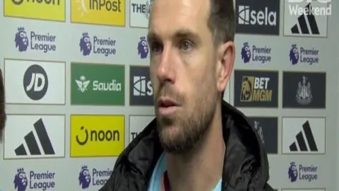 宁忠岩1500米速滑摘金，创亚洲新纪录，金牌总数增至5枚